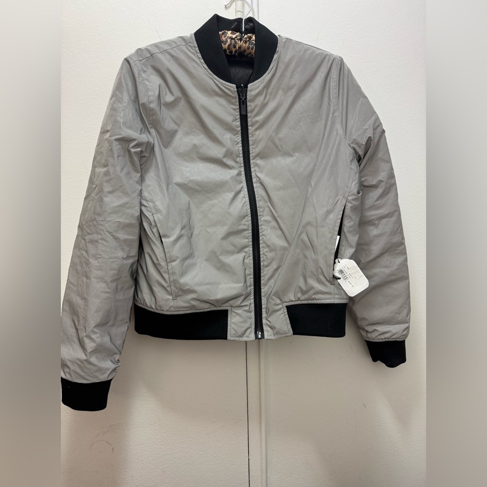 NWT $195 Bandier Equinox All Access Reversible Bomber Ski Jacket Platinum Large
